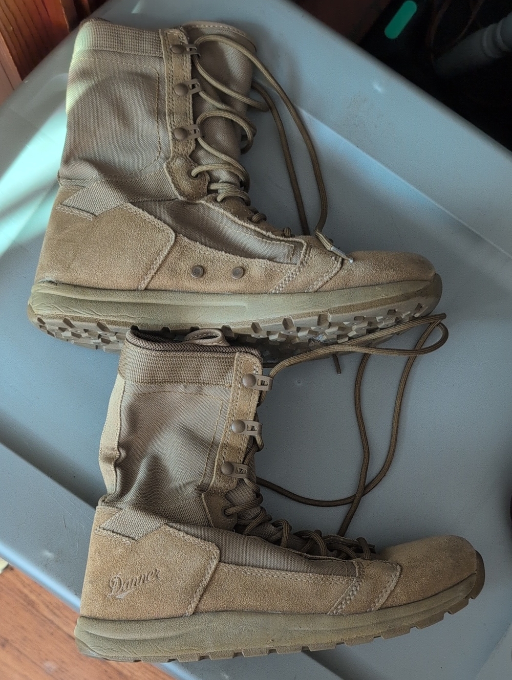 Danner Men's Tan Tactical Lace-Up Boots
